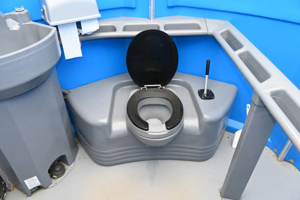 Portable Toilet Options We Offer in Prineville Lake Acres, OR